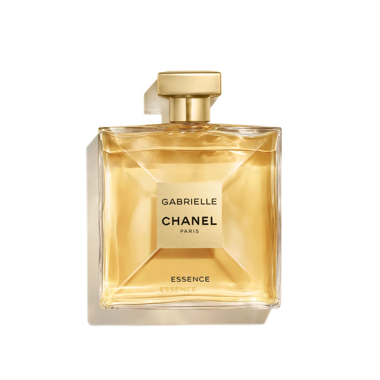 Chanel Gabrielle Essence EDP 1.5 ml ความหอมที่ผสมผสานความสดใสเข้ากับความหรูหราเย้ายวนเข้าด้วยกัน น้ำหอมกลิ่นฟลอรัลที่น่าหลงใหล เพื่อสร้างกลิ่นหอมที่อบอุ่นและอบอวล